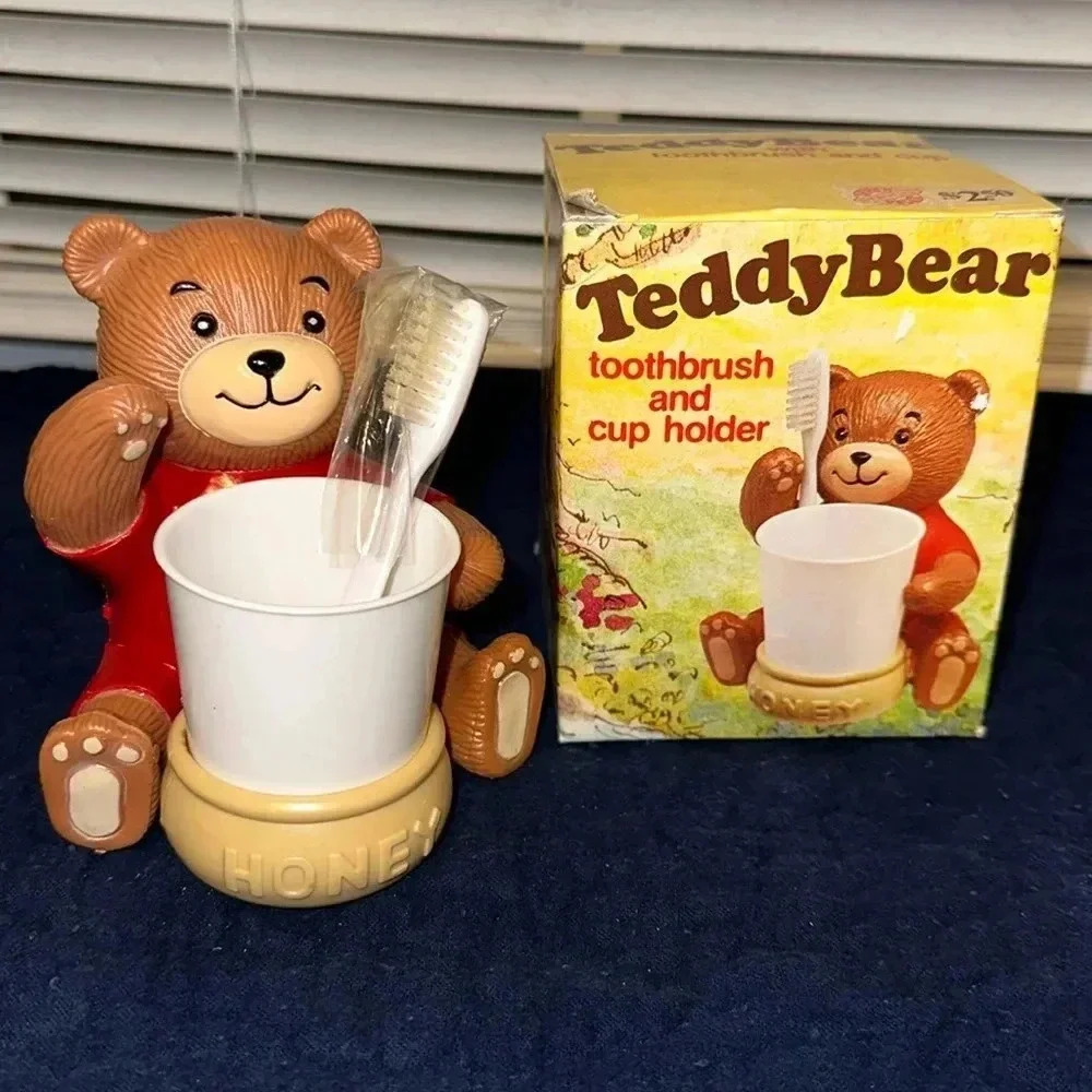 NWT VTG 1981 RARE Vintage Teddy Bear Bathroom Toothbrush, Cup, And Holder